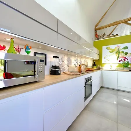 Magnifique Maison D'architecte Pour 8 Pers Avec Piscine Privee Apartment *