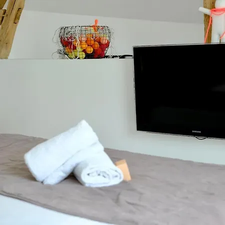 Magnifique Maison D'architecte Pour 8 Pers Avec Piscine Privee * Roncherolles